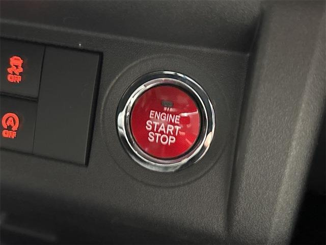 �݂Ȃ��܂̂��ԑI�т̂���`���������Ă�������!�X�^�b�t�ꓯ�S��育���X�A���₢���킹�����҂����Ă���܂�!