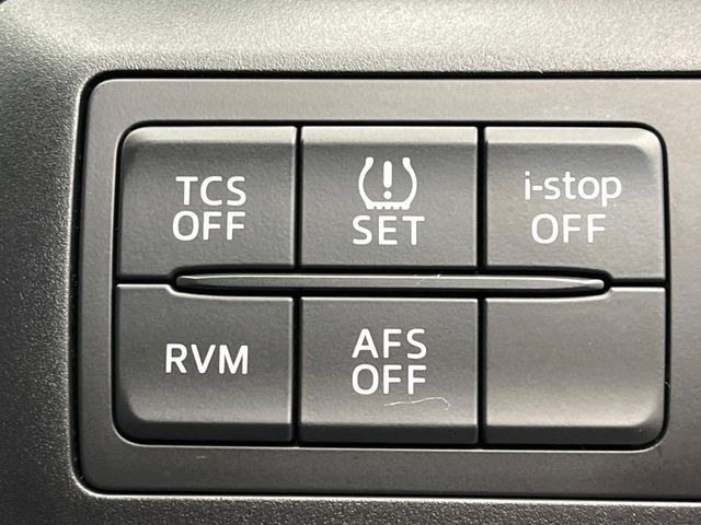 �y�u���C���h�X�|�b�g���j�^�����O�z���s���A�h�A�~���[�̎��p�ɂȂ�₷���ӏ��Ɍ㑱�Ԃ��ڋ߂���ƃT�C�h�~���[�t�߂Ɍx����\���A�h���C�o�[�ɒ��ӊ��N�����Ă���܂��B