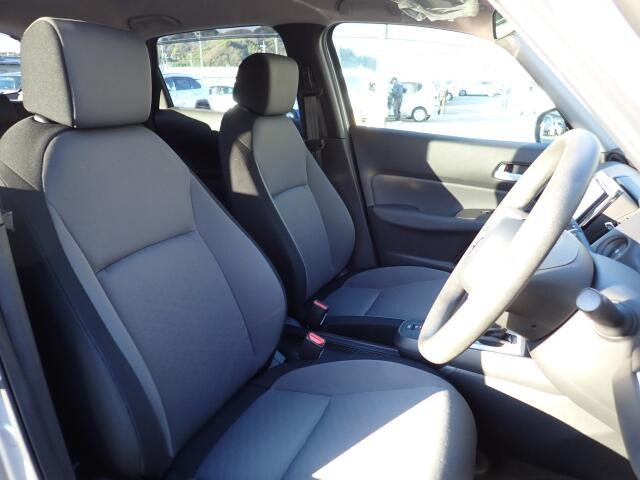 �t�����g�V�[�g�A��ԗǍD�ň��S�ł��B�傫�ȉ�����Ȃ����S�ł�