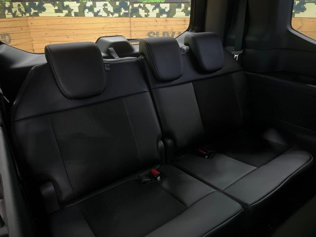 3��ڃV�[�g�͂�������ԗǍD����l�ł��������ƍ����Ē����܂��̂ŁA��l���ł̂��o���������N���N�ł��􂲉Ƒ��ŁA�C�̒m�ꂽ���ԂŁA�h���C�u�ɍs���̂��y���݂ł��ˁ�