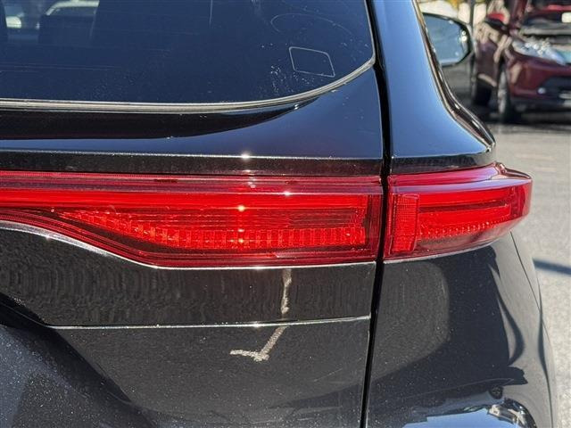 ���Ǝҗl�ւ̔̔��͂��f�肳���Ă��������܂��B �Ԍ������ԗ��̏ꍇ�́A�Ԍ����擾�������x�������z�ŕ\�����Ă���܂��B