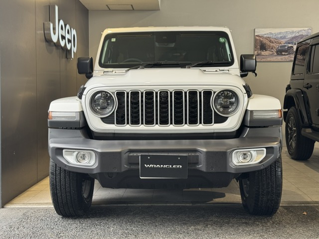 ラングラーアンリミテッド サハラ 4WD