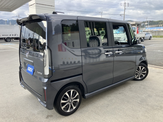 N-BOXカスタムベースグレード