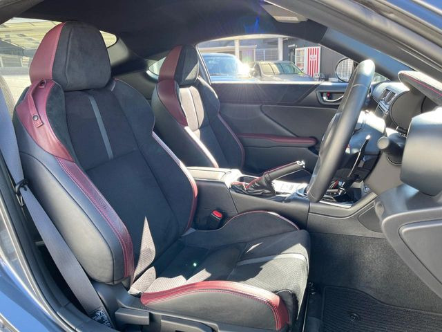 �y��p�X�|�[�c�V�[�g�z�z�[���h���ɗD��A�J�[�u���̑̂������}�����Ă���܂��B�܂��A�̂Ƀt�B�b�g���邩�獘��w�������ɂ����A�����O�h���C�u�⍂�����s�ł����K�ɂ��߂������������܂���