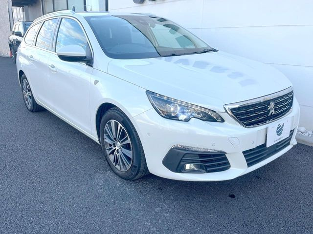 �������t�т̕ۏ؂̑��A���S�̍Œ�3�N�E���s�������ۏ�(�L��)�����p�ӁB�A���Ԃ����S���Ă��y���݂���������l�A�ۏؓ��e���[���͂������A�����_��&�I�C�������⃍�[�h�T�[�r�X���t�т��Ă���܂��B