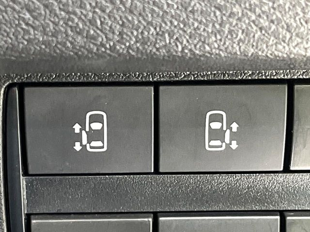 �y�����p���[�X���C�h�h�A�z�X�}�[�g�L�[��^�]�Ȃ̃X�C�b�`�Ō�ȗ����X���C�h�h�A�̊J���\���d��������͂����ăh�A���J����K�v�������A�����Ȃ��q�l�ł��ȒP�ɊJ���߂ł����K�ł���