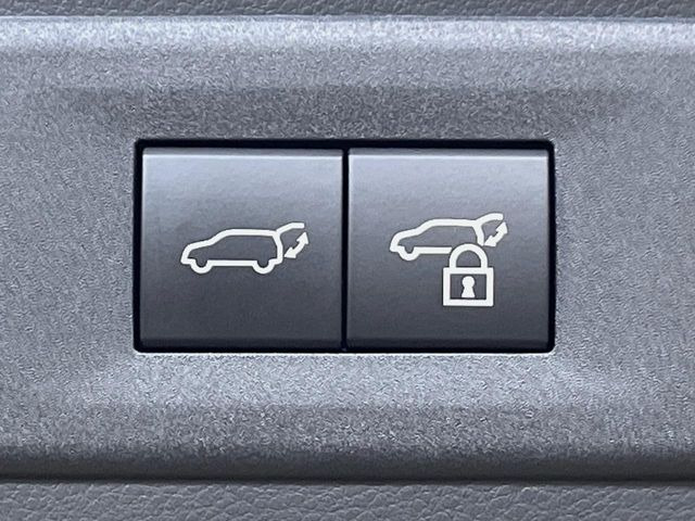 �y�p���[�o�b�N�h�A�z�X�}�[�g�L�[��^�]�Ȃ̃{�^�������������Ń��A�Q�[�g�������ŊJ���܂�!�ו��������Ă��鎞��A�����ʒu�ɂ���o�b�N�h�A��߂�ۂɕ֗��ȋ@�\�ł���