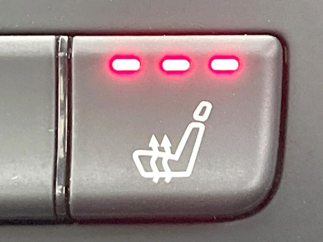 ���t�����g�V�[�g�q�[�e�B���O:�^�]�ȁE����ȋ��ɎO�i�K�Œ��߂��\�ȃV�[�g�q�[�^�[�𑕔����Ă���܂��B�G�߂��킸���K�ɂ��g�p���������܂��B