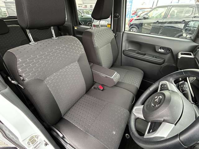 ���J�[�i�r�A�A���~�z�C�[���AHID���C�g���̃J�[�p�i��������舵���Ă��܂�������]������΂��Ђ����k����������