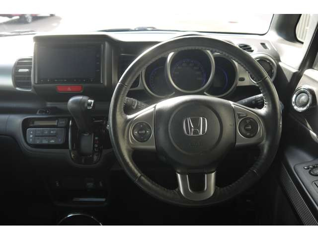 ���s�m�F�E�e�푕���m�F�ς�!�[�ԑO�ɂ͎��ДF�ؐ����H��ɂāA��������_�������������Ē����܂��B�[�Ԏ��ɂ́A�����L�^������s�����Ē����܂��B