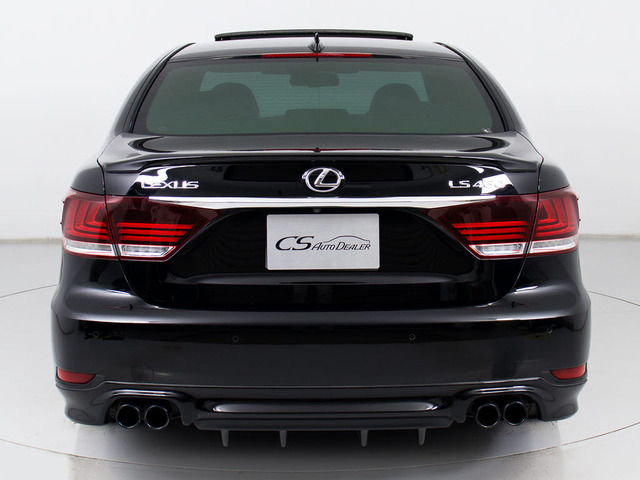 ���N���A�����X�\�i�[(�O��R�[�i�[�Z���T�[)���t���Ă��܂�!�t�����g&���A�ɃZ���T�[������A��Q���ɋ߂Â��ƌx��������A�X�ɂ̓}���`��ʏ�ɂ��\������܂�!�������֗��Ȑl�C�����ł�!!