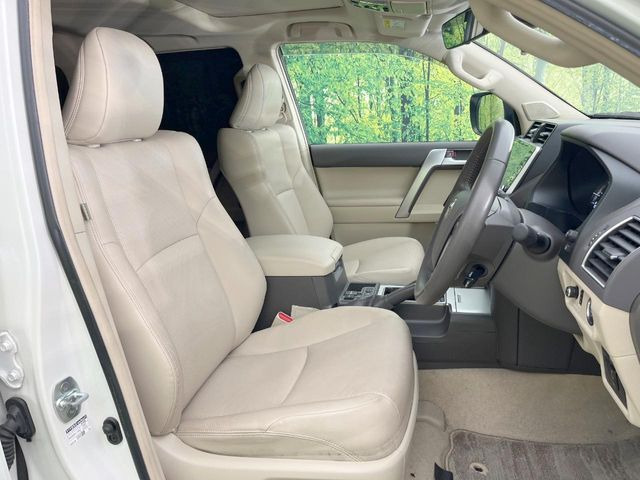 �^�]�ȃV�[�g���͎g�p�������Ȃ��A�ǍD�ȏ�ԂƂȂ��Ă��܂��B���J�Ɏg���Ă������Ƃ��悭�킩��܂��ˁB