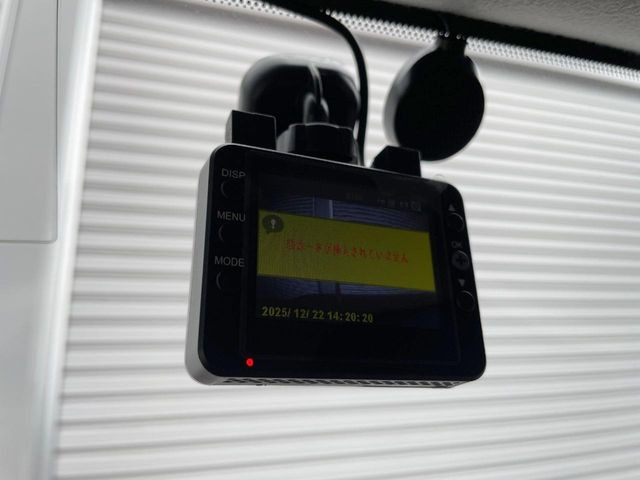 �y�h���C�u���R�[�_�[�z���S�E���S�ȃJ�[���C�t�ɕK�{�̃h���C�u���R�[�_�[�𑕔�!���s���͂������A������^�]�⎖�̂ɑ��������ۂ̏󋵂��f���ŋL�^���A����̃��X�N�ɔ����܂��B