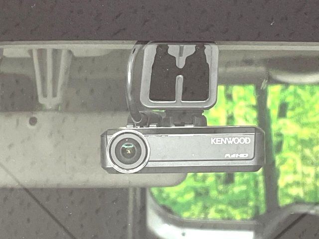 �y�h���C�u���R�[�_�[�z���S�E���S�ȃJ�[���C�t�ɕK�{�̃h���C�u���R�[�_�[�𑕔�!���s���͂������A������^�]�⎖�̂ɑ��������ۂ̏󋵂��f���ŋL�^���A����̃��X�N�ɔ����܂��B