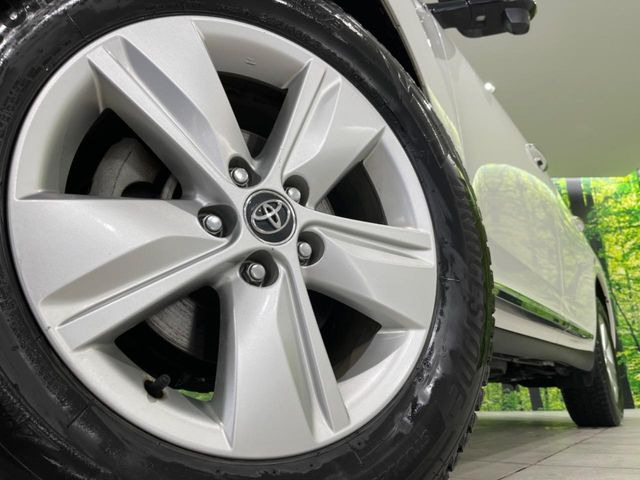 �y����17�C���`�A���~�z�C�[���z�O�ςɃ}�b�`���������A���~�z�C�[���𑕒����Ă���܂��B�e��ЊO�A���~�z�C�[����A�X�^�b�h���X�^�C�����戵�����Ă���܂��B���񂲑��k����������