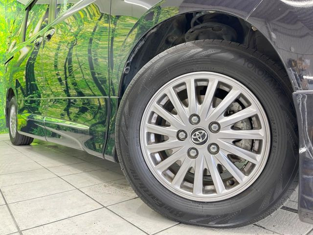 �y����15�C���`�A���~�z�C�[���z�O�ςɃ}�b�`���������A���~�z�C�[���𑕒����Ă���܂��B�e��ЊO�A���~�z�C�[����A�X�^�b�h���X�^�C�����戵�����Ă���܂��B���񂲑��k����������