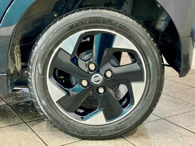 �y�E�B���X�΍�z���X�̂��Ԃ͑S�ԂɎԓ����L�E�R�ۃR�[�e�B���O���s���Ă���܂�!�v���̃X�^�b�t��1��1�䒚�J���݂��݂܂��Y��ɂ��Ă��q�l�̂��茳�ɂ��n���������܂��B