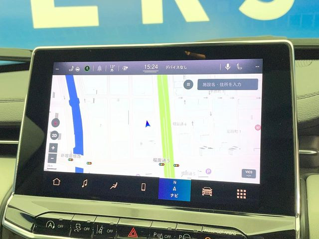 �������i�r:��̊��̂���i�r�́A����������ԓ������o���Ă���܂��BBluetooth�Đ��ȂǃI�[�f�B�I�@�\���[�����Ă���܂��̂ŁA�^�]�����y���߂܂���