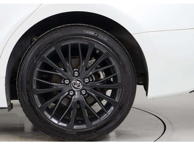 18�C���`�A���~�z�C�[�������ԗ�!!�A���~�z�C�[���̕ύX���\�ł�!���q�l�̂��D�݂�1����쐬�\�ƂȂ�܂�!���ڍׂ̓X�^�b�t�܂ł��q�˂��������B