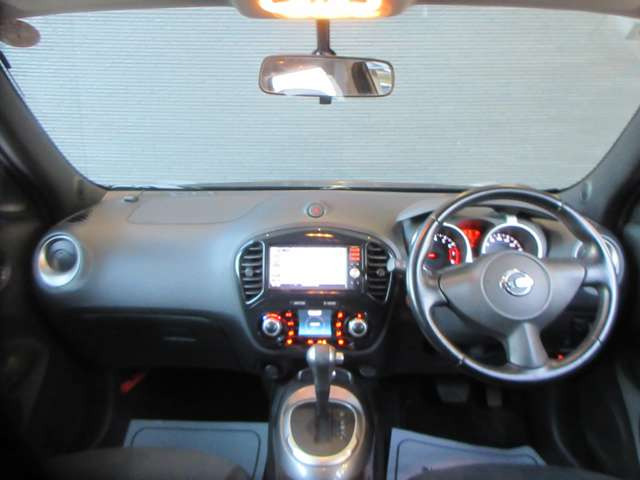 ジューク1.5 15RX パーソナライズパッケージ