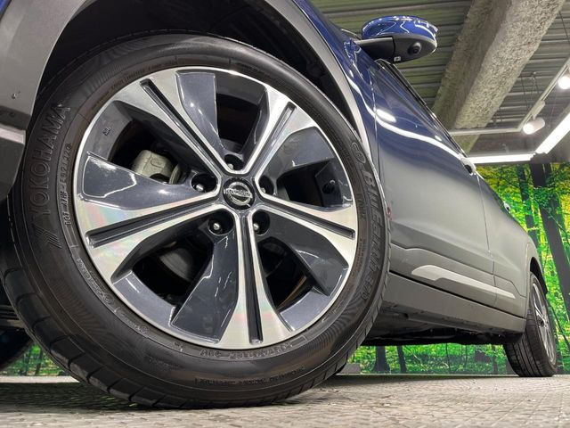 �y����17�C���`�A���~�z�C�[���z�O�ςɃ}�b�`���������A���~�z�C�[���𑕒����Ă���܂��B�e��ЊO�A���~�z�C�[����A�X�^�b�h���X�^�C�����戵�����Ă���܂��B���񂲑��k����������