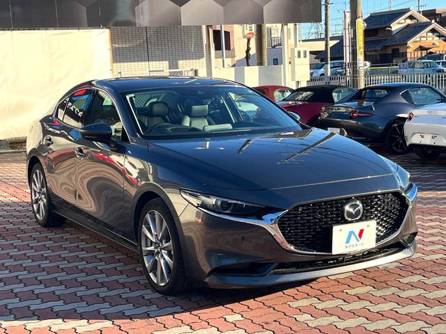 �������x�̃K���X�疌�ŝ����͂������A�㎿�ȃc���E����������B���O����_���J�����؂Ȉ��Ԃ�ی삵�A�F�����E�򉻂�h�~�B�u�e�X�v���b�V���R�[�g�v�A�u�e�v���~�b�T�R�[�g�v���炨�I�т��������܂��B