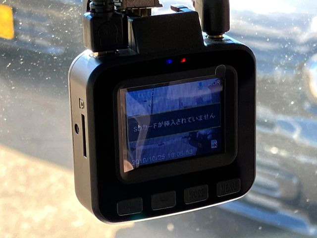 �y�h���C�u���R�[�_�[�z�h���C�u���R�[�_�[����!���s���͂������A������^�]�⎖�̂ɑ��������ہA�f���ŋL�^���A����̃��X�N�ɔ����܂��B���L�^�pSD�J�[�h�͂��q�l�����g�ł��������������K�v������܂��B