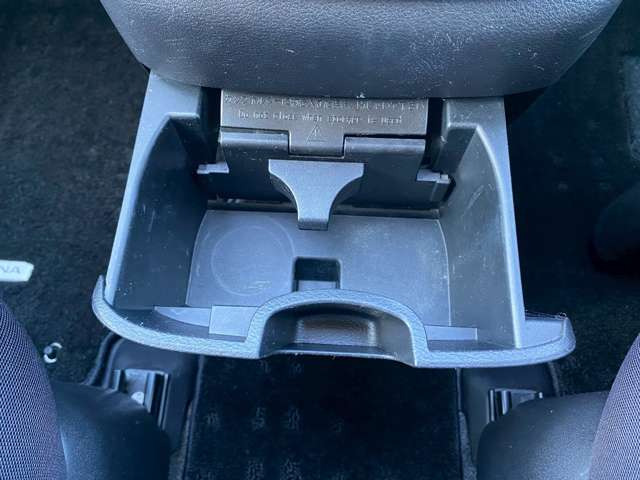 彦根インターからお車で3分とアクセス便利!近くには有名観光地の彦根城もありますので、観光と合わせてのご来店も良いですね♪活気溢れる自慢のスタッフがお客様のご来店をお待ちしております!