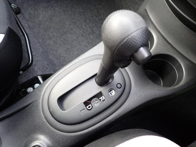 �V�t�g�m�u�̓X�����Ȃ��A���ꂢ�ȏ�Ԃł��B���ł��G��镔�������ꂢ���Ƒ�؂ɏ���Ă������Ƃ�������܂���B