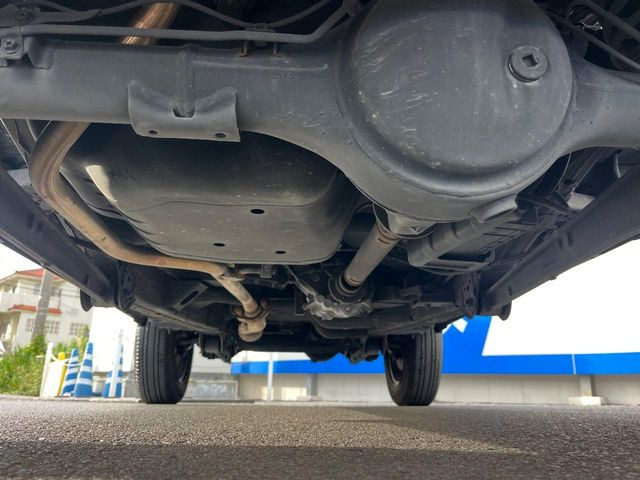 ����肪���ꂢ�Ȃ����ɁA�h�K���H�̎{�H���I�X�X���B�~��n��͂������A���ݕ��ɂ��Z���̕���A��Ń}�����E�E�B���^�[�X�|�[�c���������ɂ��D�]���������Ă���܂��B