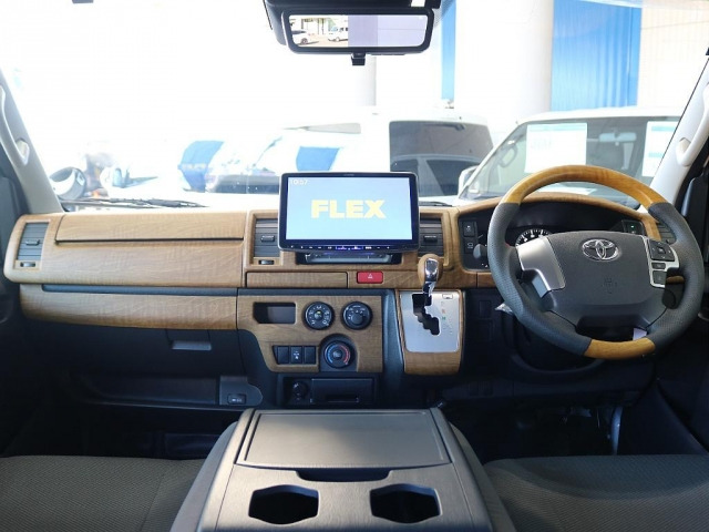 ハイエースバン2.0 DX ロング