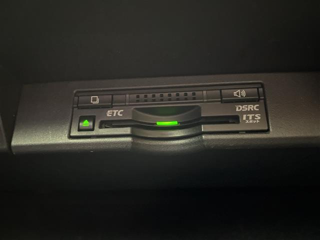 NX200t Fスポーツ