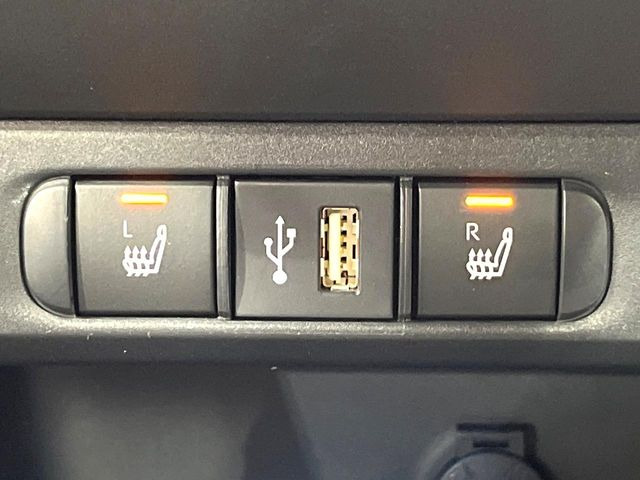 �y�V�[�g�q�[�^�[�z�������ɏd�󂷂�V�[�g�q�[�^�[!�G�A�R����葁�����܂��Ă����̂Ŋ�����̐l�����S�ł��ˁ�G�A�R���̉����͊������邩����A�Ƃ������ɂ����������߂ł��B