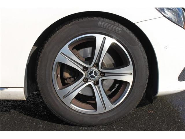 ���Ǝҗl�ւ̔̔��͂��f�肳���Ă��������܂��B �Ԍ������ԗ��̏ꍇ�́A�Ԍ����擾�������x�������z�ŕ\�����Ă���܂��B