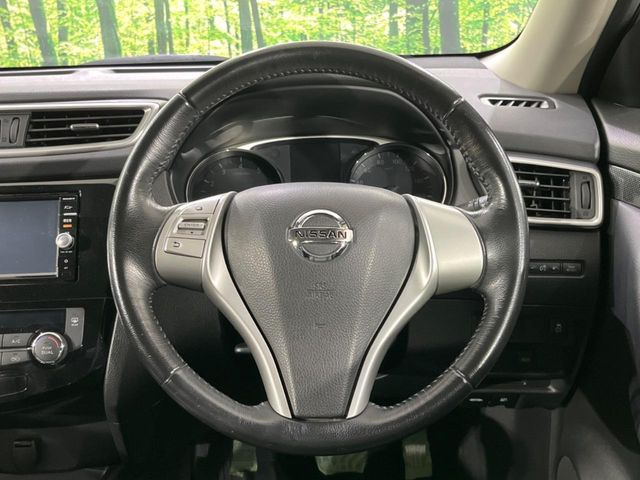 �y�����v�����X�e�A�����O�z�㎿�Ȋv���g�p���邱�ƂŁA��ɂ����������݂ƂĂ��^�]���₷���n���h���ł���