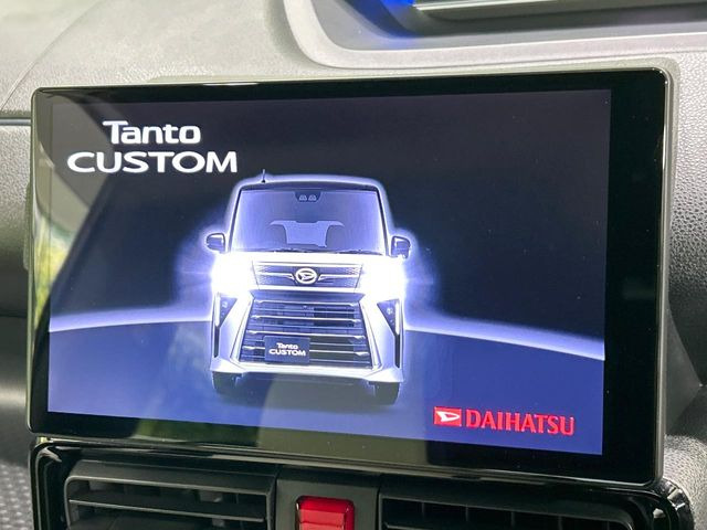 �y����10�^�i�r�z�l�C�̏����i�r�𑕔����Ă���܂��B�i�r�̎g���₷���͂������A�I�[�f�B�I�@�\���[��!�L�����v�◷�s�͂������A�ʋ΂┃�����ȂǕ��i�̃h���C�u���y�����Ȃ�͂���