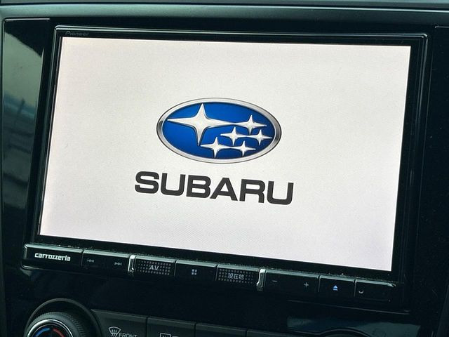 �y�����i�r�z�l�C�̏����i�r�𑕔����Ă���܂��B�i�r�̎g���₷���͂������A�I�[�f�B�I�@�\���[��!�L�����v�◷�s�͂������A�ʋ΂┃�����ȂǕ��i�̃h���C�u���y�����Ȃ�͂���