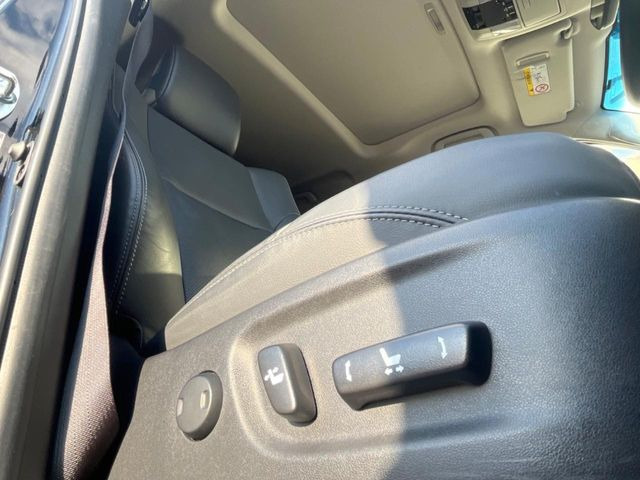 �y�p���[�V�[�g�z�X�C�b�`��ŊȒP�ɃV�[�g�̔��������\!�d��������͂�����܂���!���K�ȃV�[�g�|�W�V�����ɃZ�b�g���āA���K�ȃh���C�u�����y���݂��������B