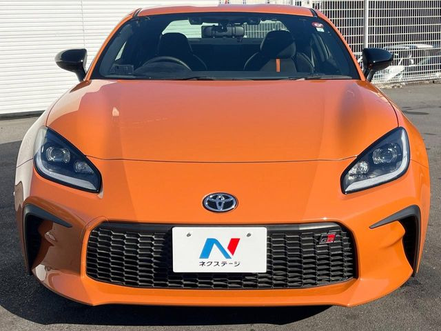 ���Ђł́A�S�ԁw�C�����Ȃ��x�̂��Ԃ̂ݎ�舵���Ă���܂��B��C�o�C���[�ɂ�錵�I�����d����̌�A���Ɍ�̎ԗ��`�F�b�N���s���A�l�N�X�e�[�W���F�肵�����i���Ȓ��ÎԂ����񋟂��Ă���܂��B