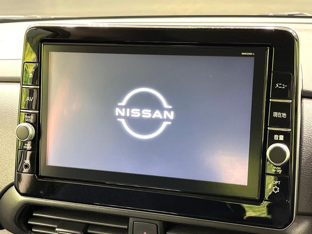 �y����9�^�i�r�z�l�C�̏����i�r�𑕔��B�I�[�f�B�I�@�\���[�����Ă���ABluetooth�ڑ�����΂������̃X�}�z��MP3�v���C���[�̉��y���Đ��\!�����̉^�]������Ɋy�����Ȃ�܂�!!