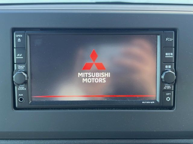 �y�����i�r�z�l�C�̏����i�r�𑕔��B�I�[�f�B�I�@�\���[�����Ă���ABluetooth�ڑ�����΂������̃X�}�z��MP3�v���C���[�̉��y���Đ��\!�����̉^�]������Ɋy�����Ȃ�܂�!!