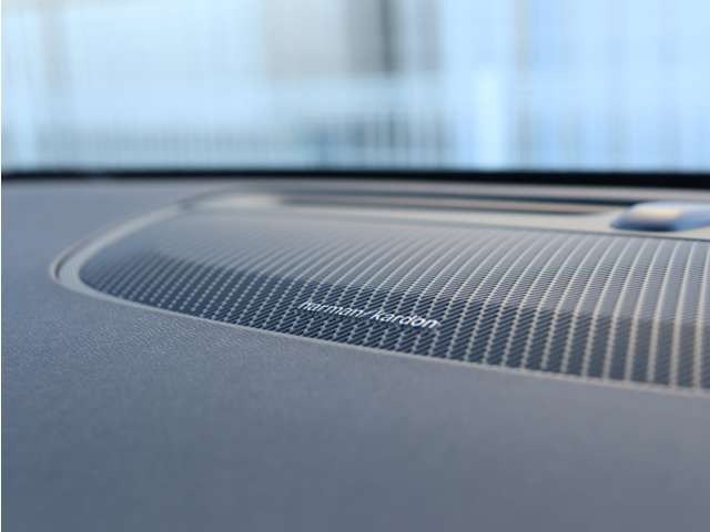 �h�C�c�̃{���{���`���[�j���O���[�J�[HEICO SPORTIV�̐��K�̔��X���t���ƈ��m���ɂ�HEICO SPORTIV�v���~�A���p�[�g�i�[KANTO / TOKAI�Ƃ��ĉ^�c�����Ă��܂��B