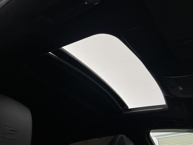 LS500h Fスポーツ 4WD