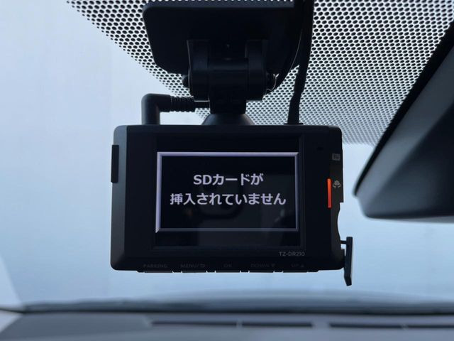 �y�h���C�u���R�[�_�[�z���S�E���S�ȃJ�[���C�t�ɕK�{�̃h���C�u���R�[�_�[�𑕔�!���s���͂������A������^�]�⎖�̂ɑ��������ۂ̏󋵂��f���ŋL�^���A����̃��X�N�ɔ����܂��B