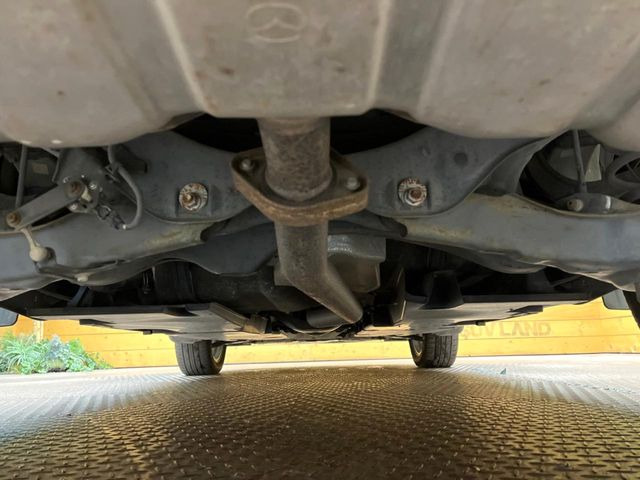 ����肪���ꂢ�Ȃ����ɁA�h�K���H�̎{�H���I�X�X���B�~��n��͂������A���ݕ��ɂ��Z���̕���A��Ń}�����E�E�B���^�[�X�|�[�c���������ɂ��D�]���������Ă���܂��B