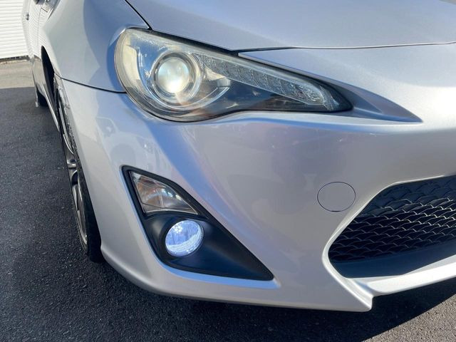 �yHID�w�b�h���C�g�z���ɖ��邭�O�����Ƃ炵�Ă����̂ŁA���V����Ԃ̑��s�������E�ǍD�ň��S���Ă���肢�������܂��B