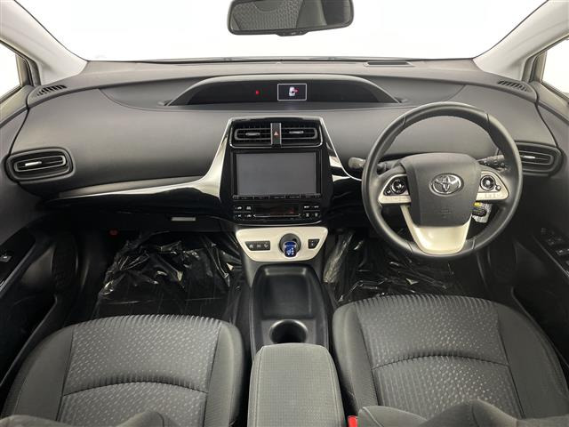 プリウス1.8 S セーフティ プラス