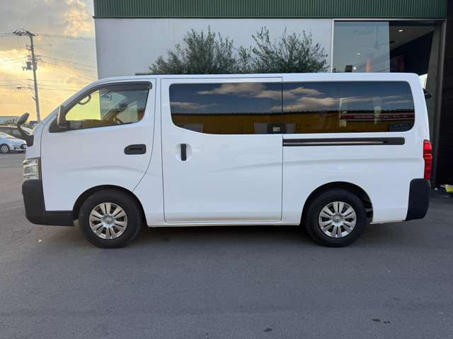 NV350キャラバン2.0 DX ロング