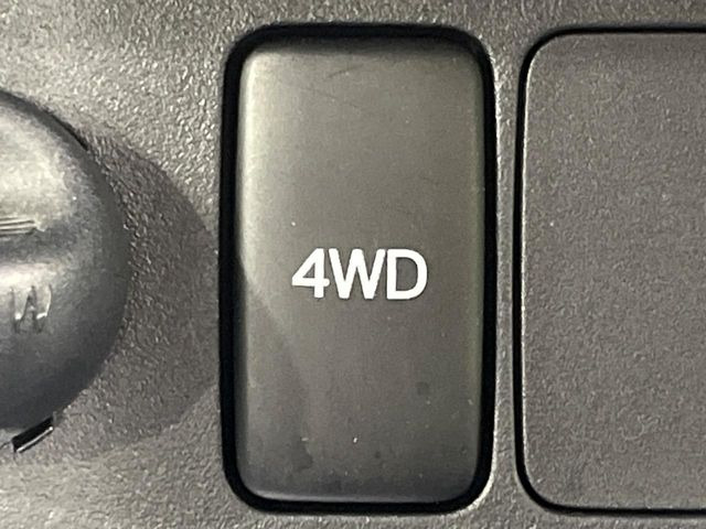 4WD�̂��Ԃł��̂ŁA�ᓹ�ł����S�ł���~��n�n��ɂ��Z�܂��̕��ȊO�ɂ��A�E�B���^�[�X�|�[�c����̕���~��n��֋A�Ȃ����@�������ɂ���������!