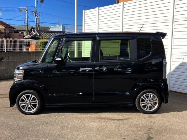 �������x�̃K���X�疌�ŝ����͂������A�㎿�ȃc���E����������B���O����_���J�����؂Ȉ��Ԃ�ی삵�A�F�����E�򉻂�h�~�B�u�e�X�v���b�V���R�[�g�v�A�u�e�v���~�b�T�R�[�g�v���炨�I�т��������܂��B